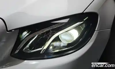 Mercedes-Benz E-Class 2018 2.0 автомат (гидро), миниатюра 8