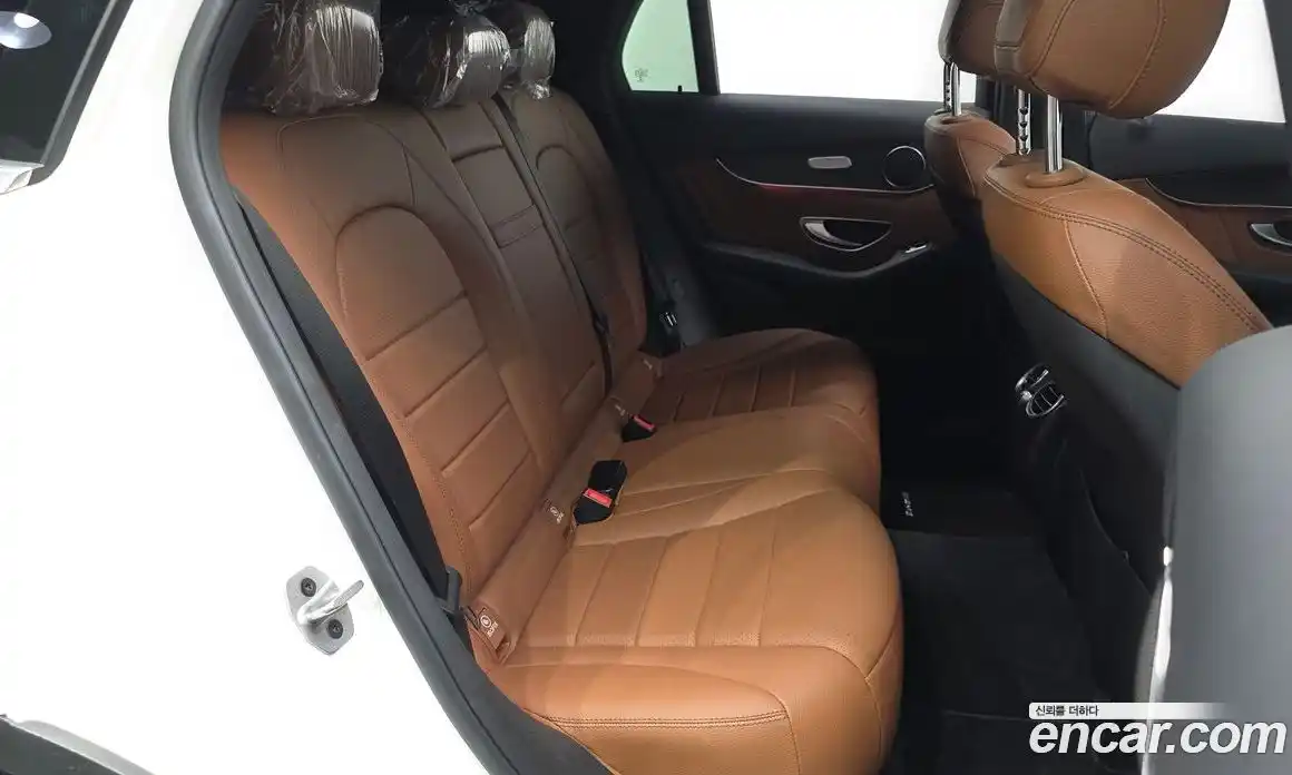 Mercedes-Benz GLC-Class 2021 2.0 гидро, фото 18 Mercedes-Benz GLC-Class 2021 2.0 гидро, фото 18