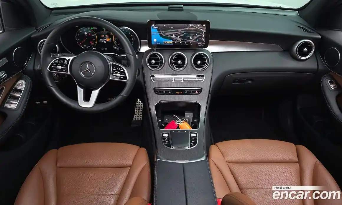 Mercedes-Benz GLC-Class 2021 2.0 гидро, фото 10 Mercedes-Benz GLC-Class 2021 2.0 гидро, фото 10