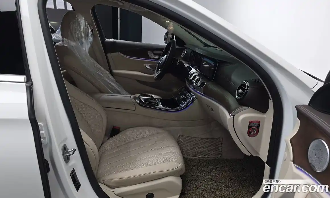 Mercedes-Benz E-Class 2018 2.0 автомат (гидро), фото 15