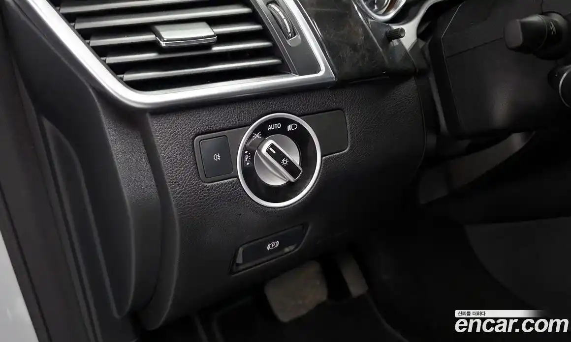 Mercedes-Benz M-Class 2012 2.1 гидро, фото 17 Mercedes-Benz M-Class 2012 2.1 гидро, фото 17