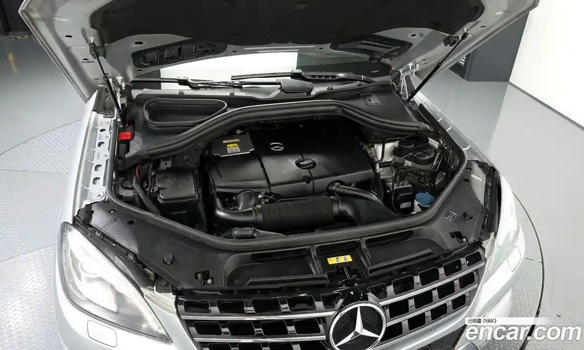 Mercedes-Benz M-Class 2012 2.1 гидро, фото 6 Mercedes-Benz M-Class 2012 2.1 гидро, фото 6