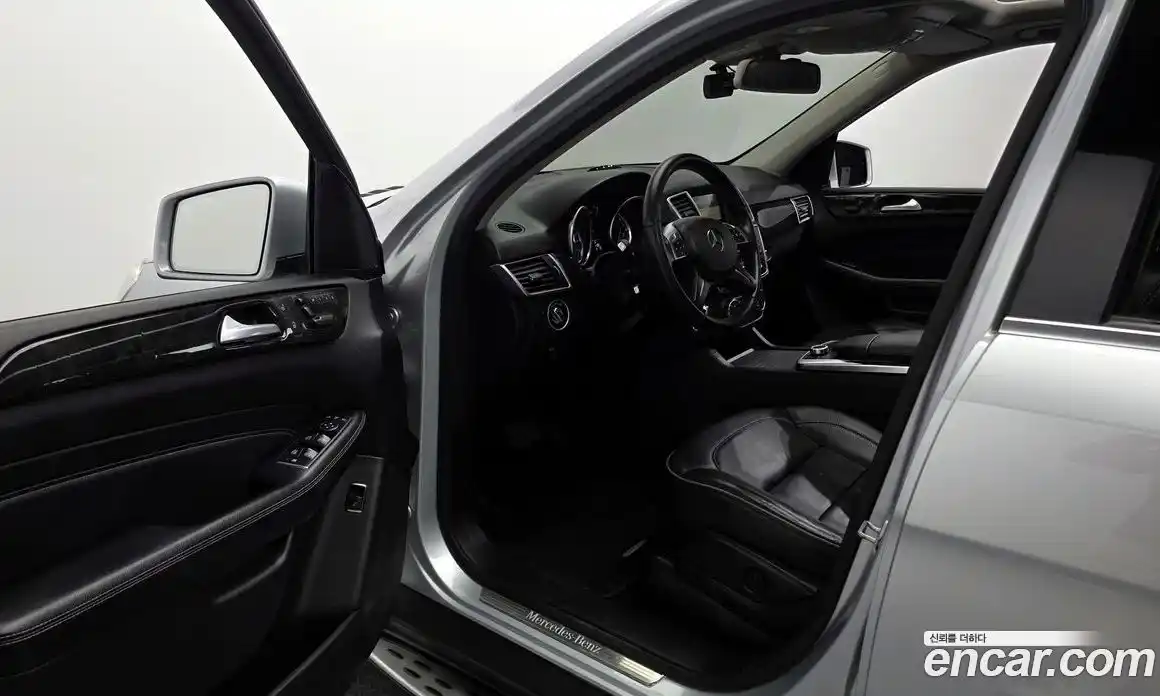 Mercedes-Benz M-Class 2012 2.1 гидро, фото 10 Mercedes-Benz M-Class 2012 2.1 гидро, фото 10