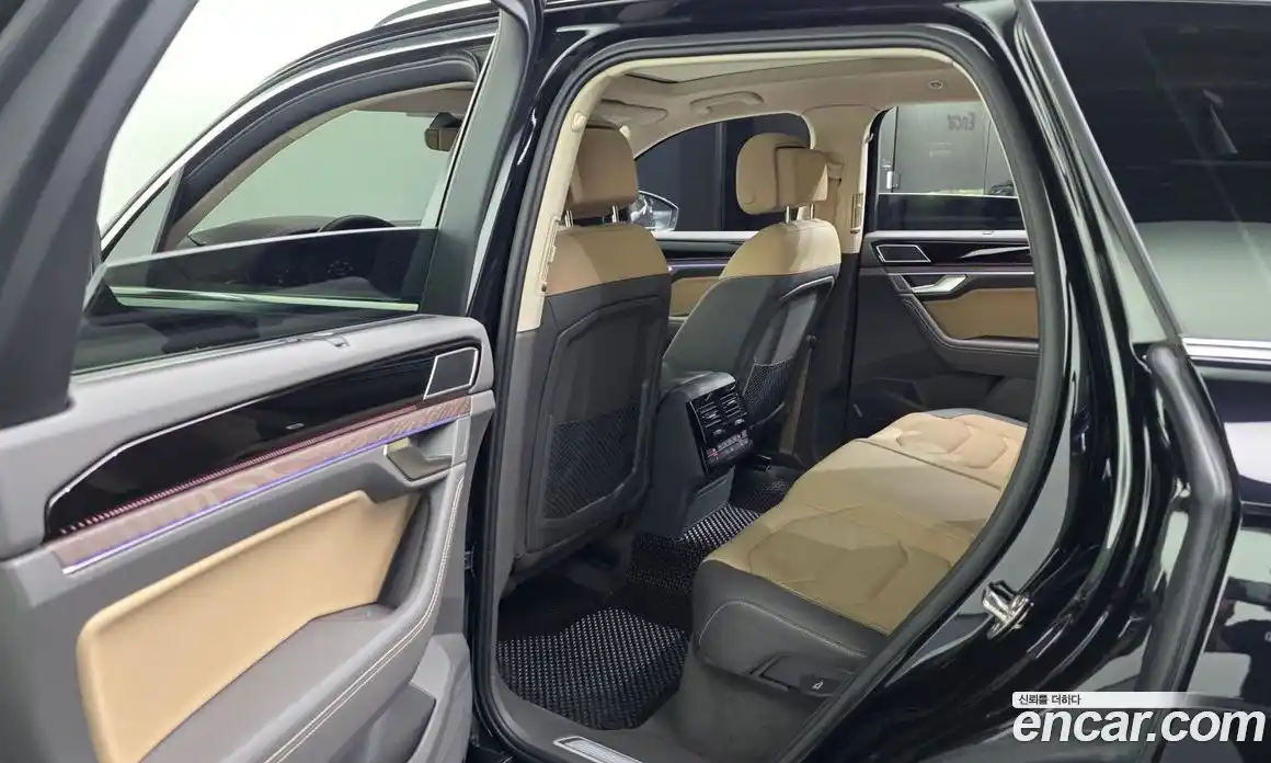 Volkswagen Touareg 2024 3.0 автомат (гидро), фото 16