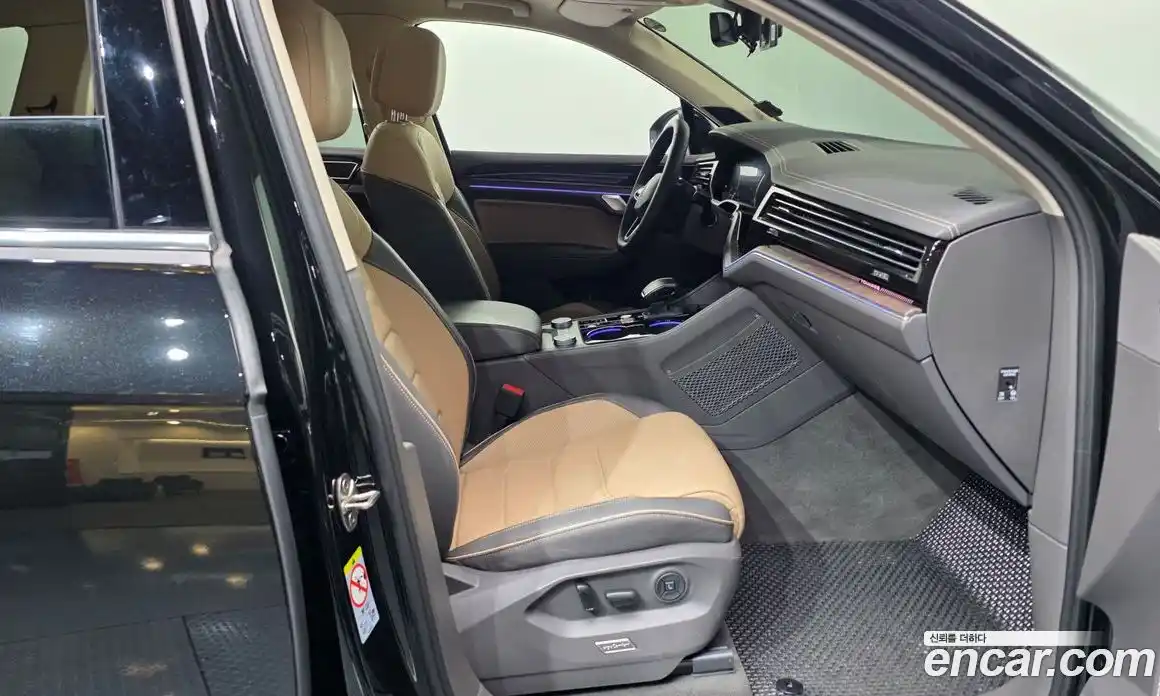 Volkswagen Touareg 2024 3.0 автомат (гидро), фото 17