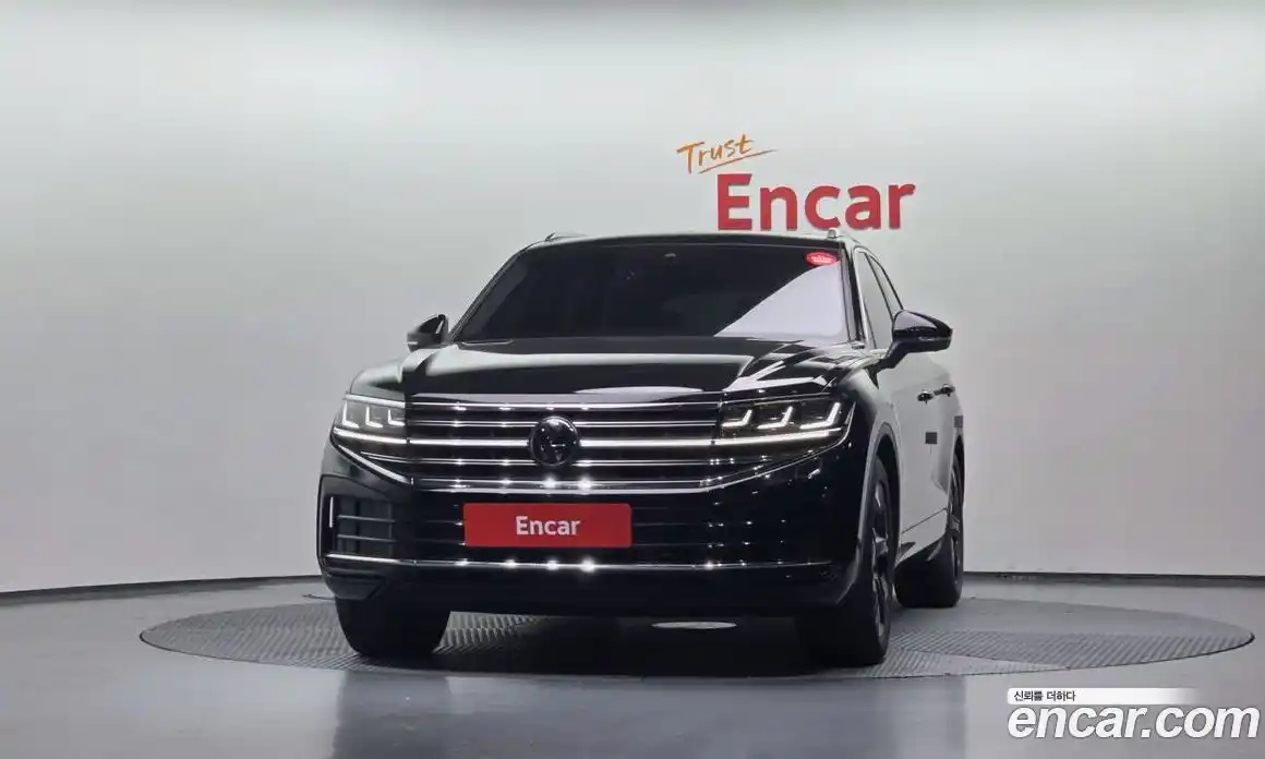 Volkswagen Touareg 2024 3.0 автомат (гидро), фото 3