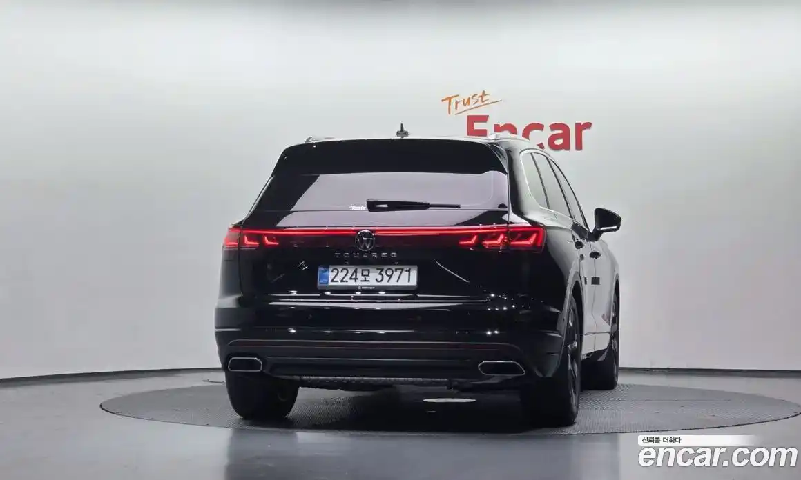 Volkswagen Touareg 2024 3.0 автомат (гидро), фото 4