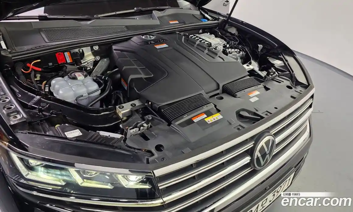 Volkswagen Touareg 2024 3.0 автомат (гидро), фото 6