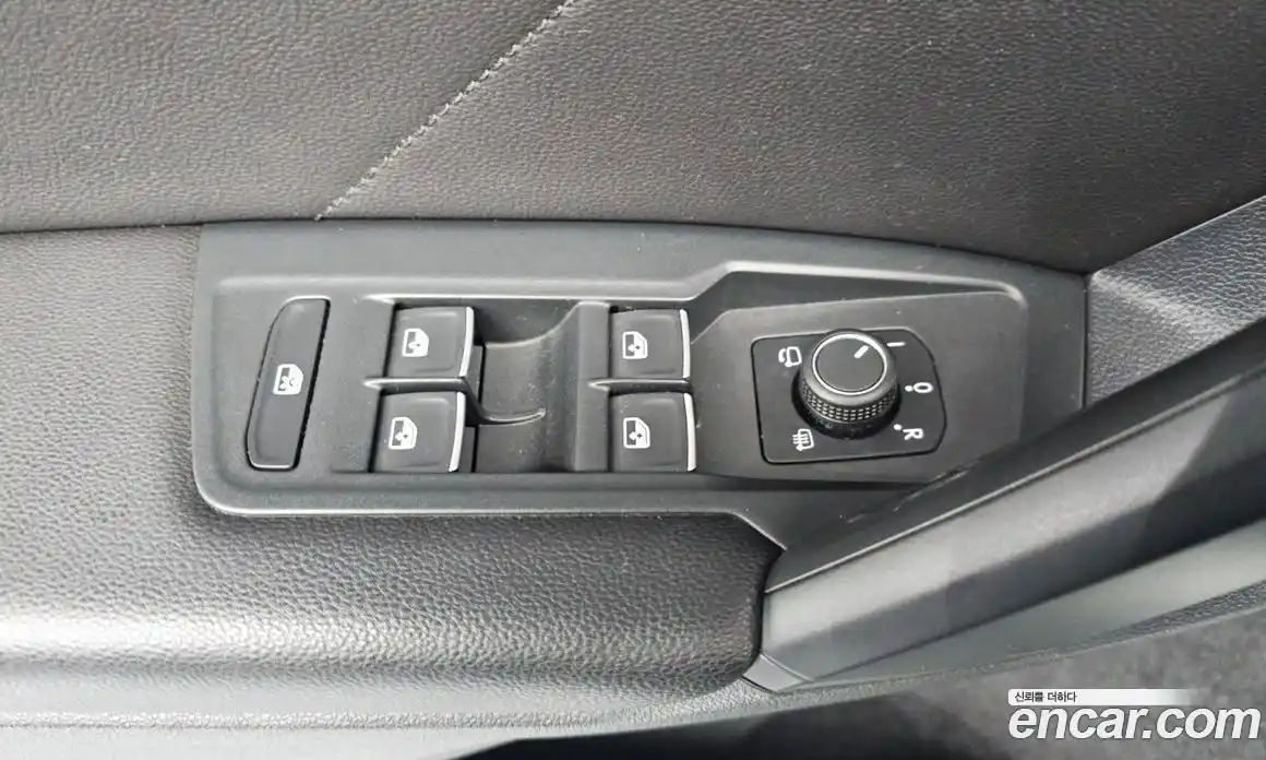 Volkswagen Tiguan 2020 2.0 автомат (гидро), фото 26