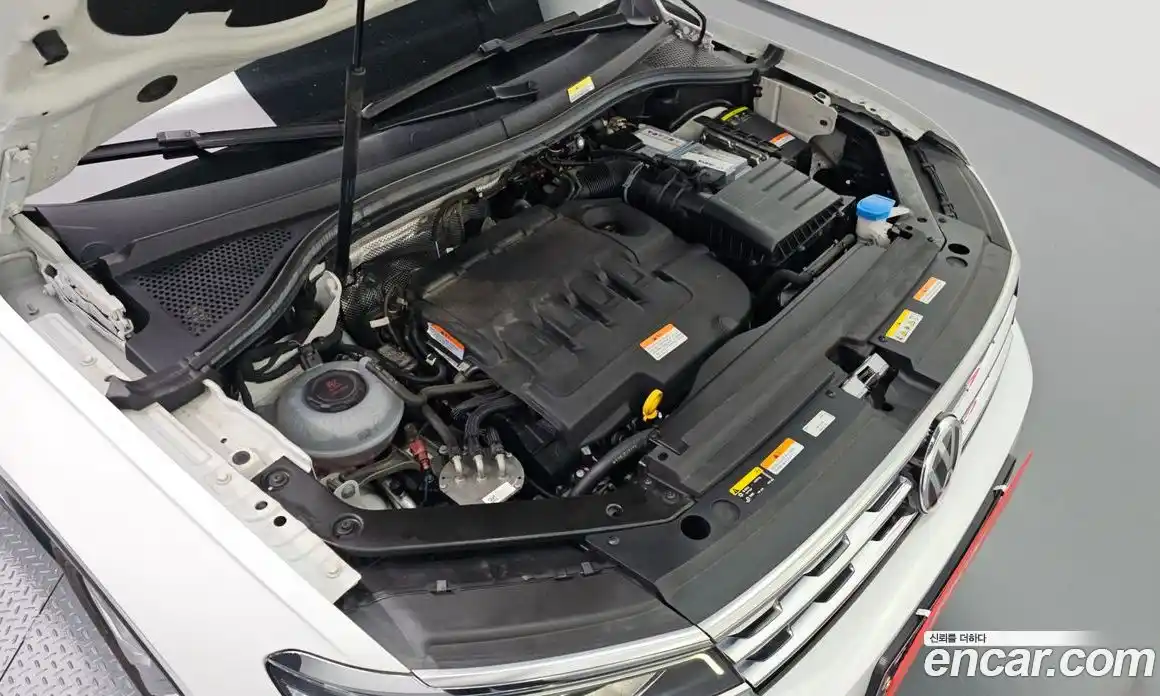 Volkswagen Tiguan 2020 2.0 автомат (гидро), фото 5
