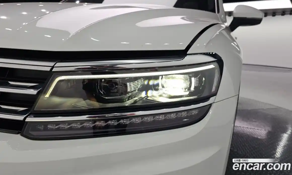Volkswagen Tiguan 2020 2.0 автомат (гидро), фото 7