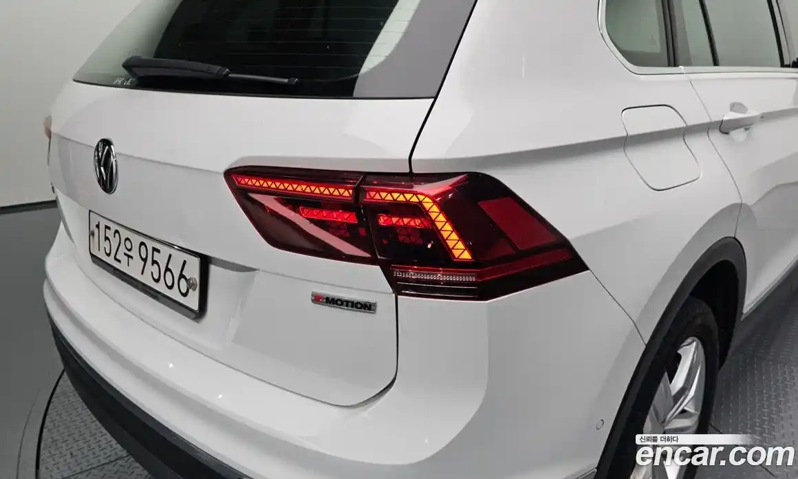 Volkswagen Tiguan 2020 2.0 автомат (гидро), фото 8