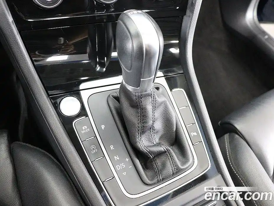 Volkswagen Golf 2014 2.0 автомат (гидро), фото 8