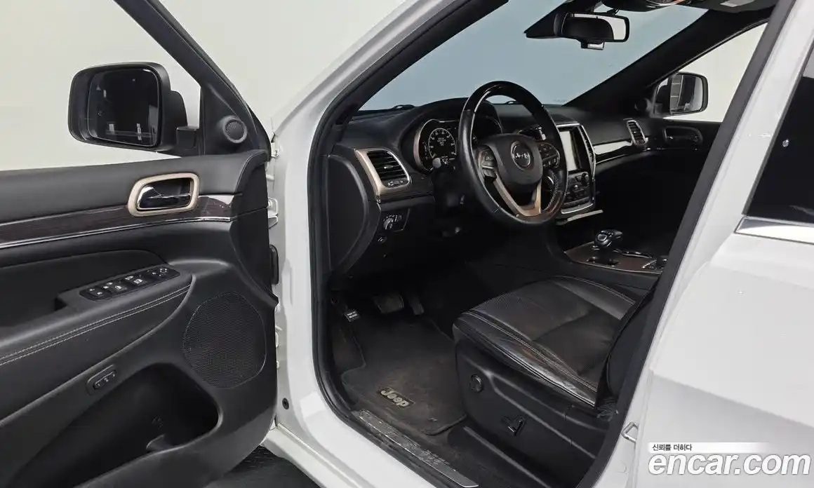 Jeep Cherokee 2014 3.0 автомат (гидро), фото 10