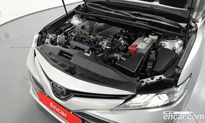 Toyota Camry 2018 2.5 автомат (гидро), миниатюра 6