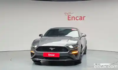 Ford Mustang 2020 2.3 автомат (гидро), миниатюра 2