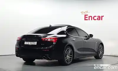 Maserati Ghibli 2017 3.0 автомат (гидро), миниатюра 1 Maserati Ghibli 2017 3.0 автомат (гидро), миниатюра 1
