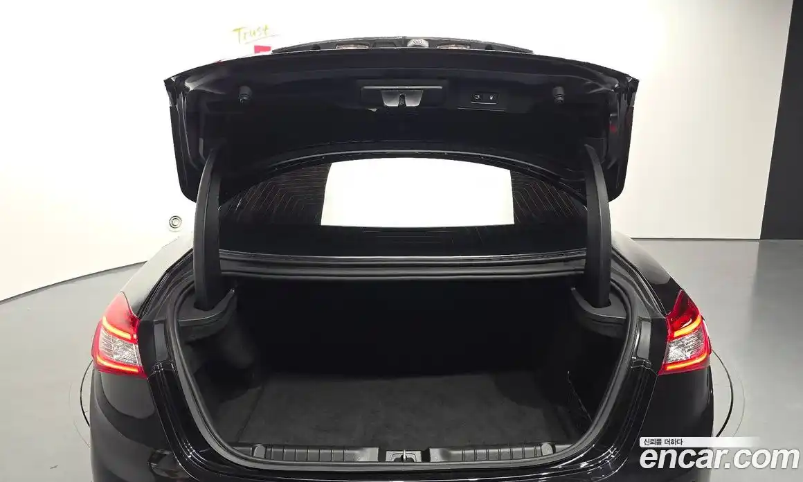Maserati Ghibli 2017 3.0 автомат (гидро), фото 26 Maserati Ghibli 2017 3.0 автомат (гидро), фото 26