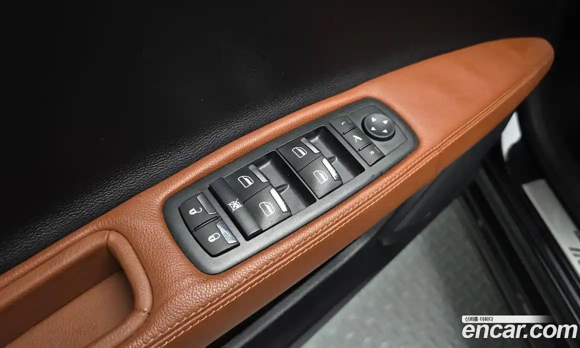 Maserati Ghibli 2017 3.0 автомат (гидро), фото 32 Maserati Ghibli 2017 3.0 автомат (гидро), фото 32