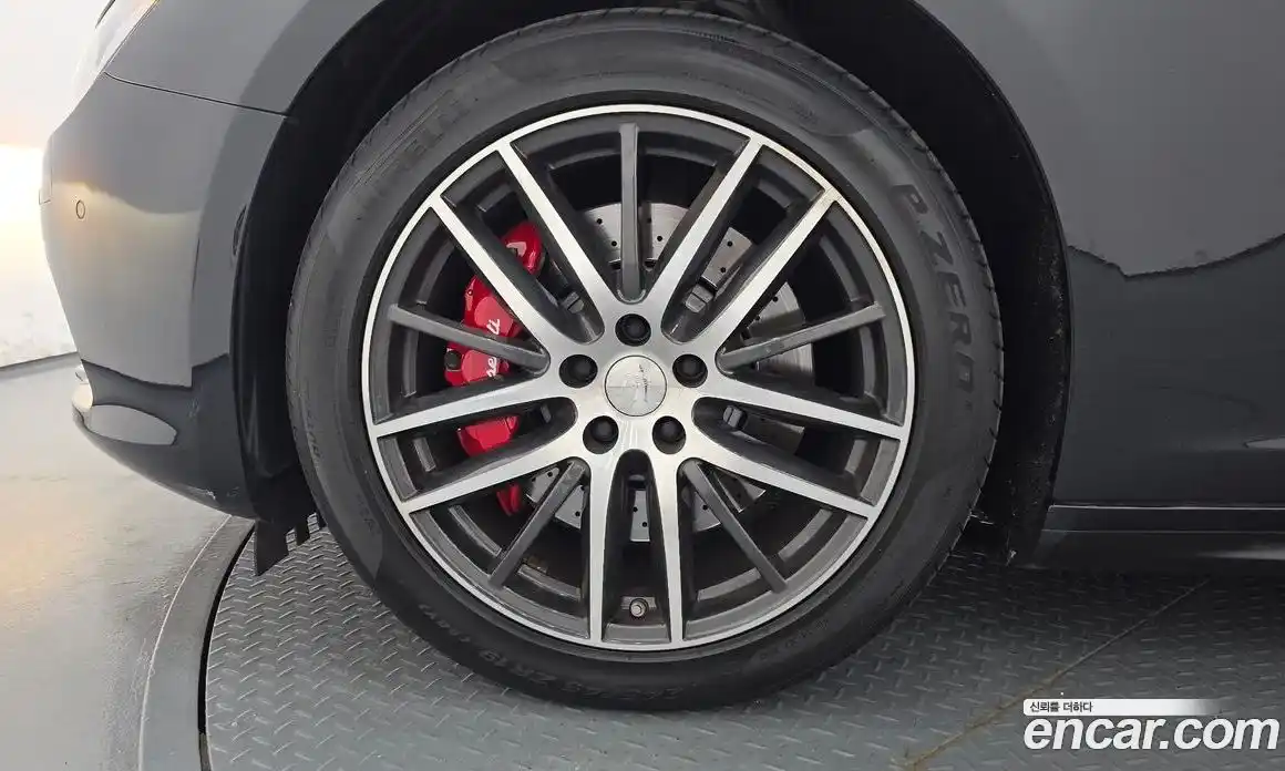 Maserati Ghibli 2017 3.0 автомат (гидро), фото 4 Maserati Ghibli 2017 3.0 автомат (гидро), фото 4