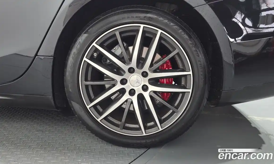 Maserati Ghibli 2017 3.0 автомат (гидро), фото 6 Maserati Ghibli 2017 3.0 автомат (гидро), фото 6