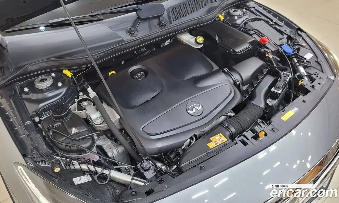 Infiniti Q30 2017 2.0 автомат (гидро), фото 8 Infiniti Q30 2017 2.0 автомат (гидро), фото 8