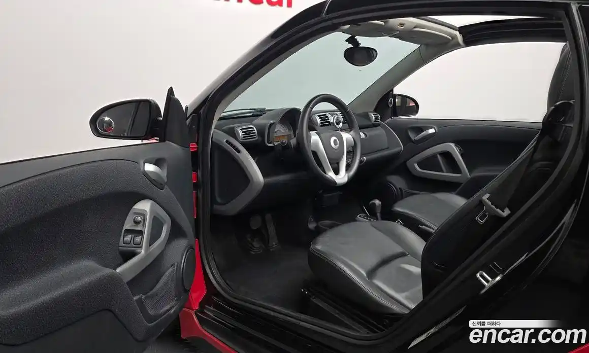 Smart Fortwo 2009 1.0 автомат (гидро), фото 10 Smart Fortwo 2009 1.0 автомат (гидро), фото 10