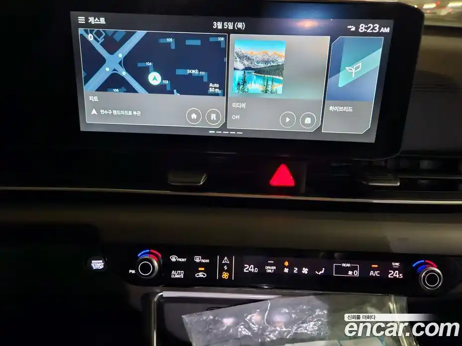 Kia Carnival 2024 1.6 автомат (гидро), фото 16