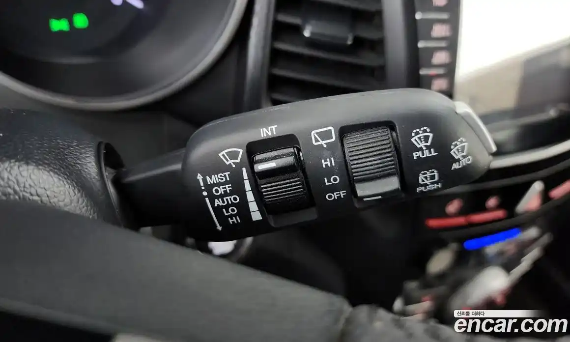 SsangYong TIBOLI 2019 1.6 автомат (гидро), фото 18