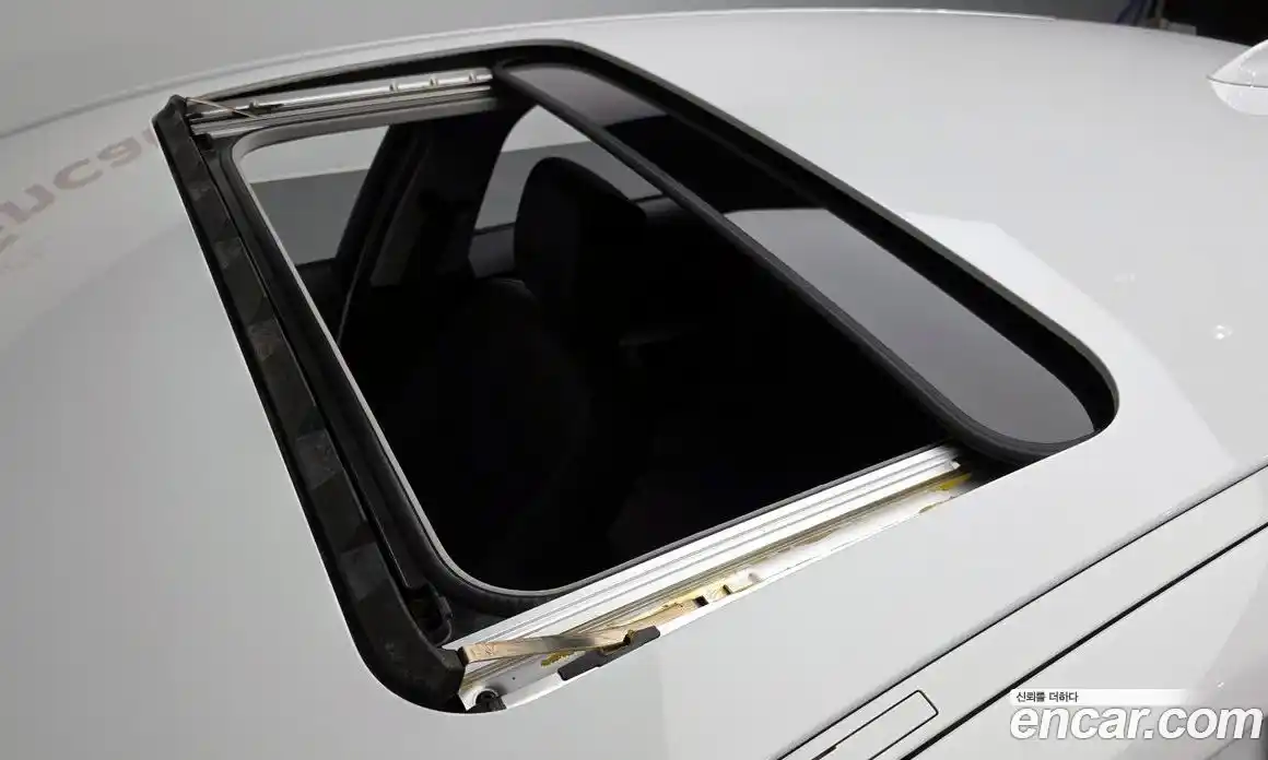 BMW 1 серия 2018 2.0 автомат (гидро), фото 19