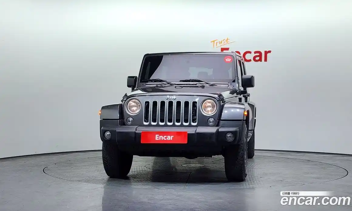 Jeep Wrangler 2017 3.6 автомат (гидро), фото 3