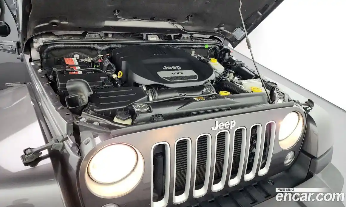 Jeep Wrangler 2017 3.6 автомат (гидро), фото 6