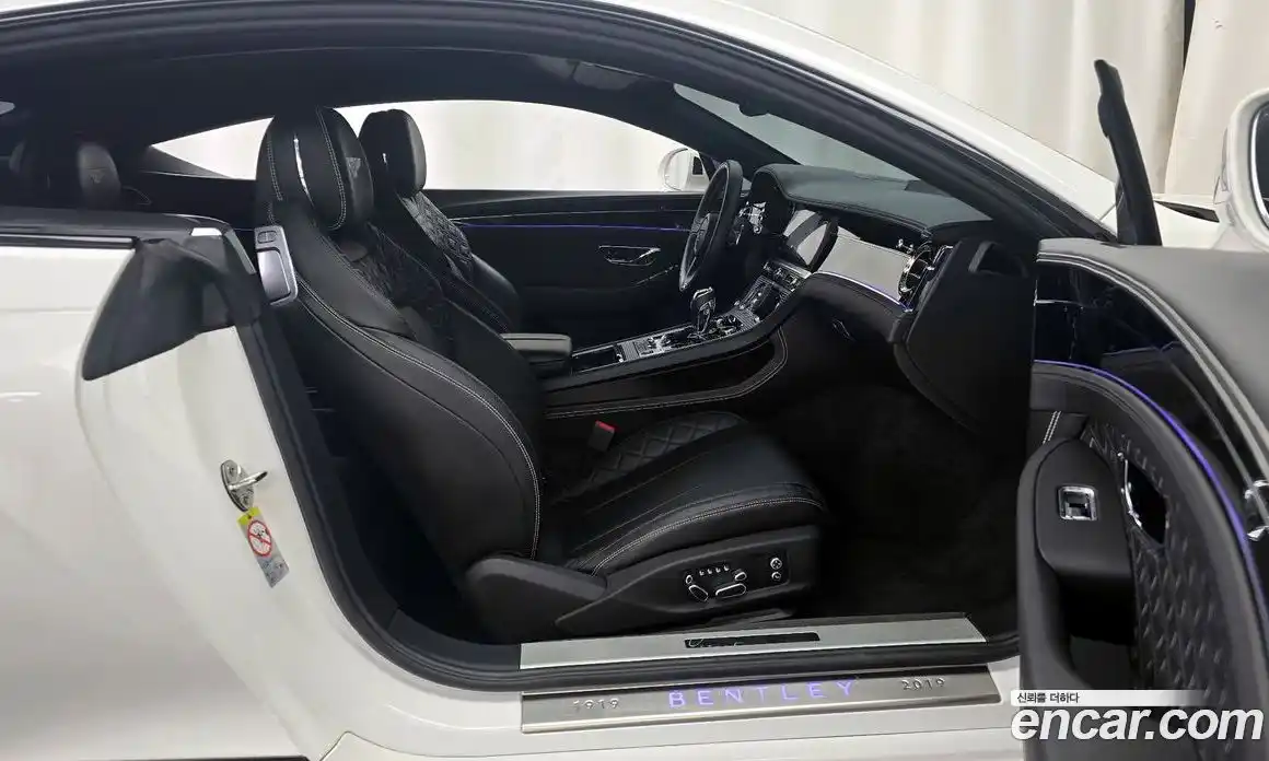 Bentley Continental 2019 6.0 автомат (гидро), фото 11 Bentley Continental 2019 6.0 автомат (гидро), фото 11