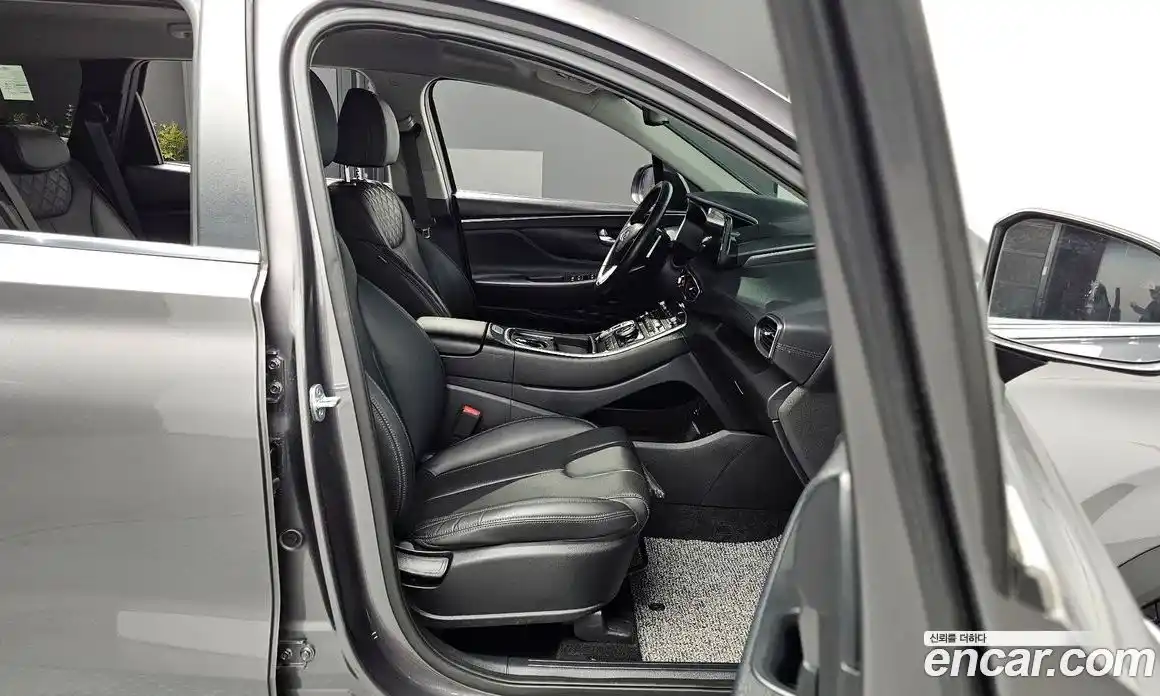 Hyundai Santa Fe 2023 2.2 автомат (гидро), фото 11