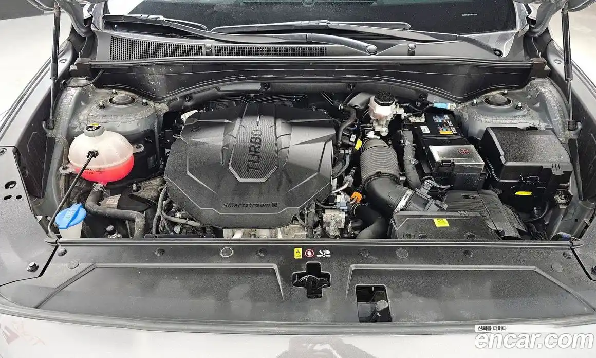 Hyundai Santa Fe 2023 2.2 автомат (гидро), фото 6