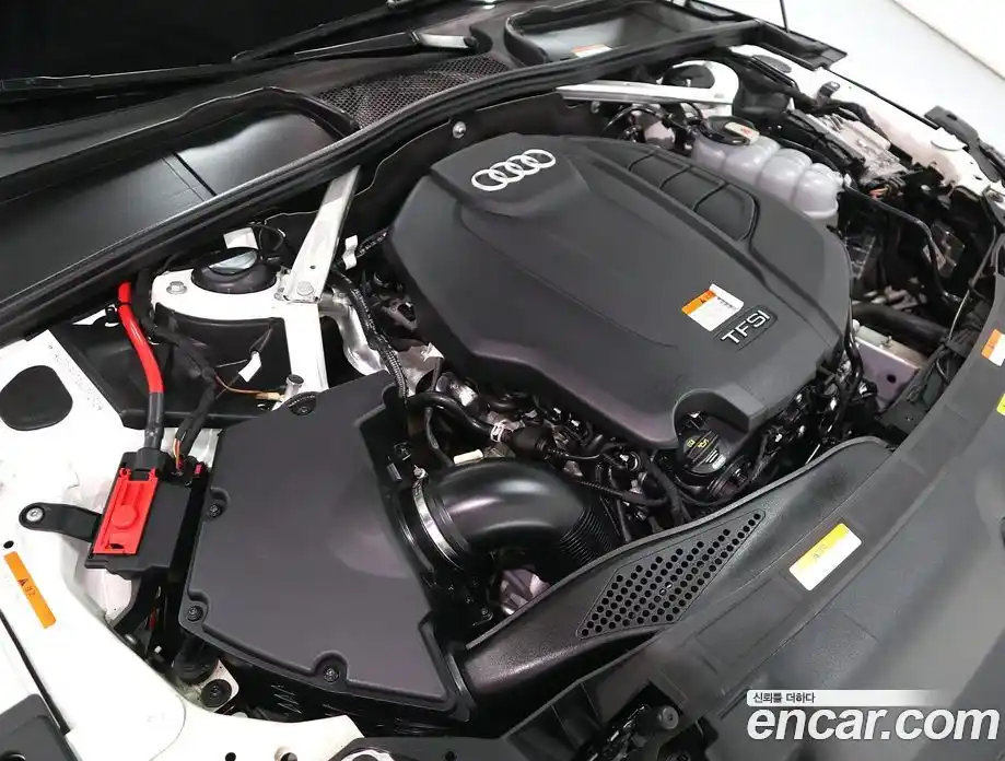 Audi A5 2019 2.0 автомат (гидро), фото 6