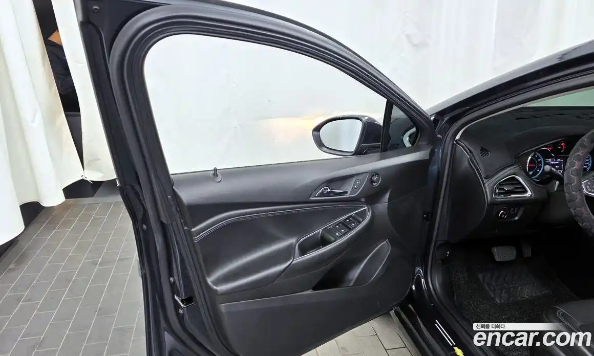 Chevrolet Cruze 2017 1.4 автомат (гидро), фото 14