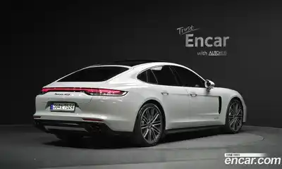 Porsche Panamera 2024 4.0 автомат (гидро), миниатюра 2