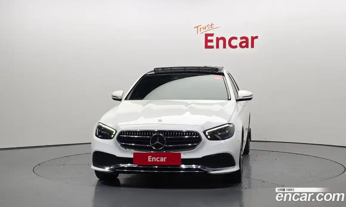 Mercedes-Benz E-Class 2021 2.0 автомат (гидро), фото 3