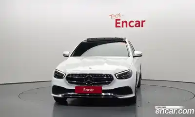 Mercedes-Benz E-Class 2021 2.0 автомат (гидро), миниатюра 3