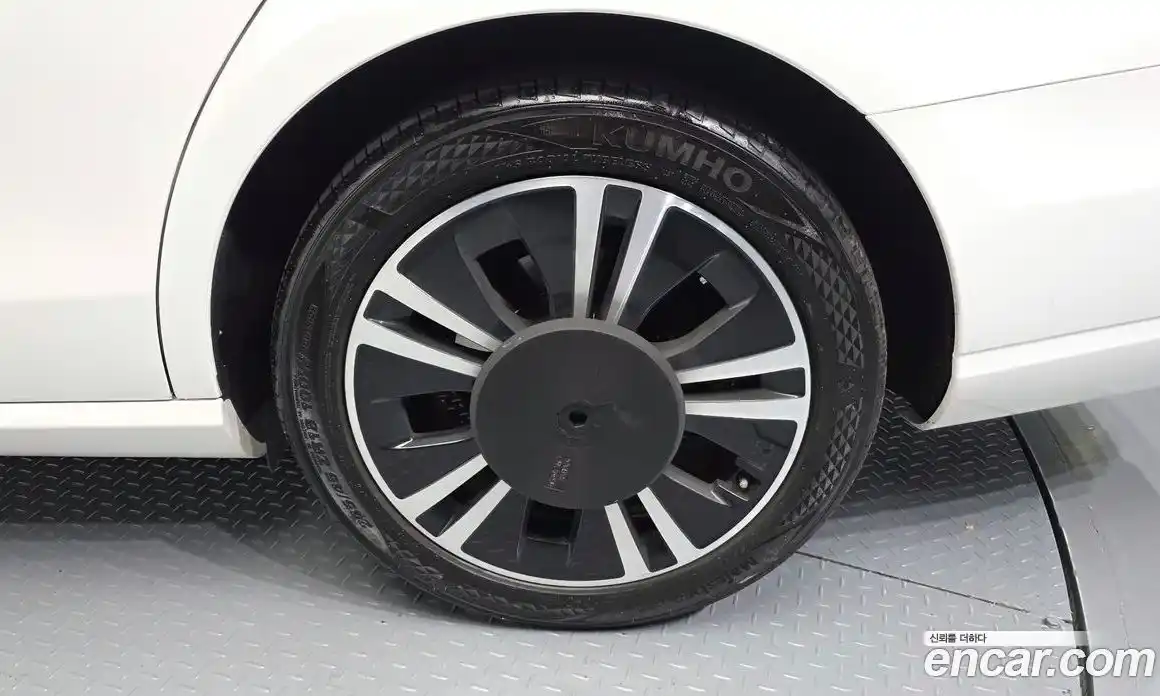 Mercedes-Benz E-Class 2021 2.0 автомат (гидро), фото 7