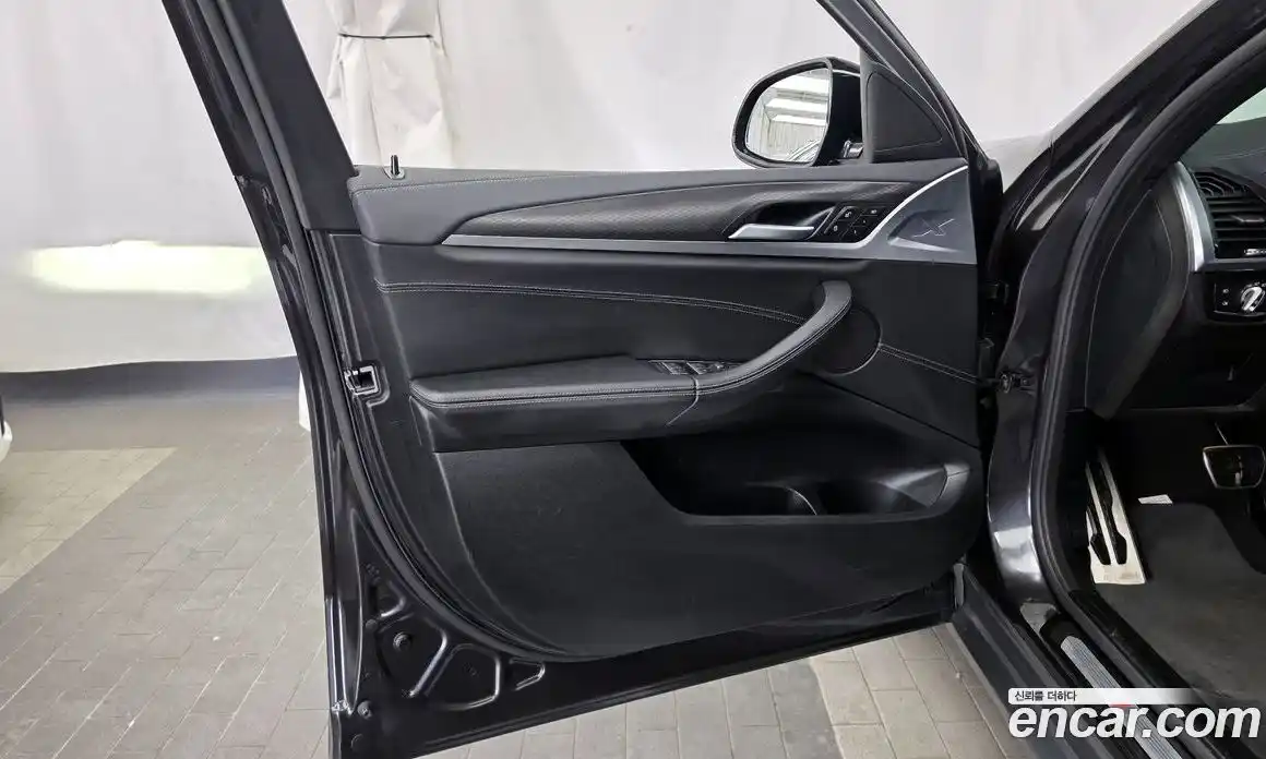 BMW X4 2021 2.0 автомат (гидро), фото 13