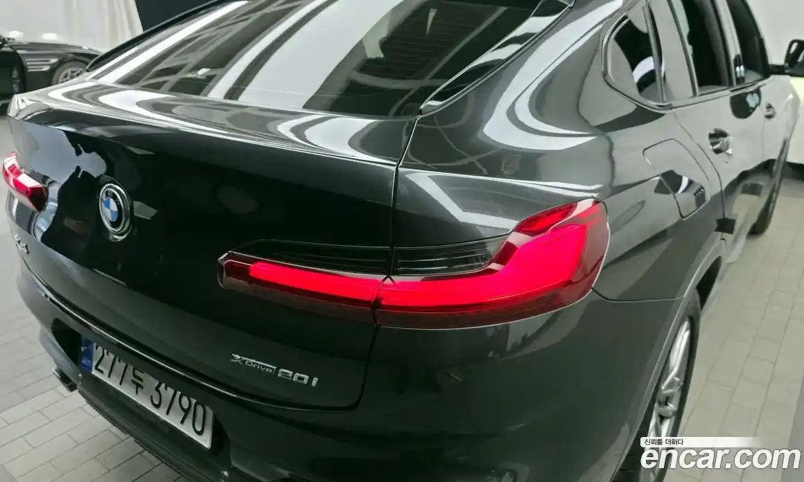 BMW X4 2021 2.0 автомат (гидро), фото 8