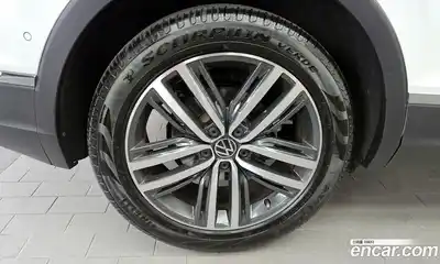 Volkswagen Tiguan 2024 2.0 автомат (гидро), миниатюра 5