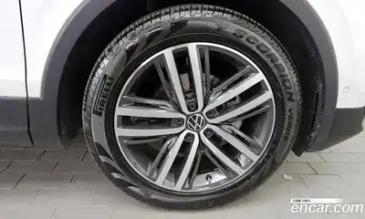 Volkswagen Tiguan 2024 2.0 автомат (гидро), миниатюра 7