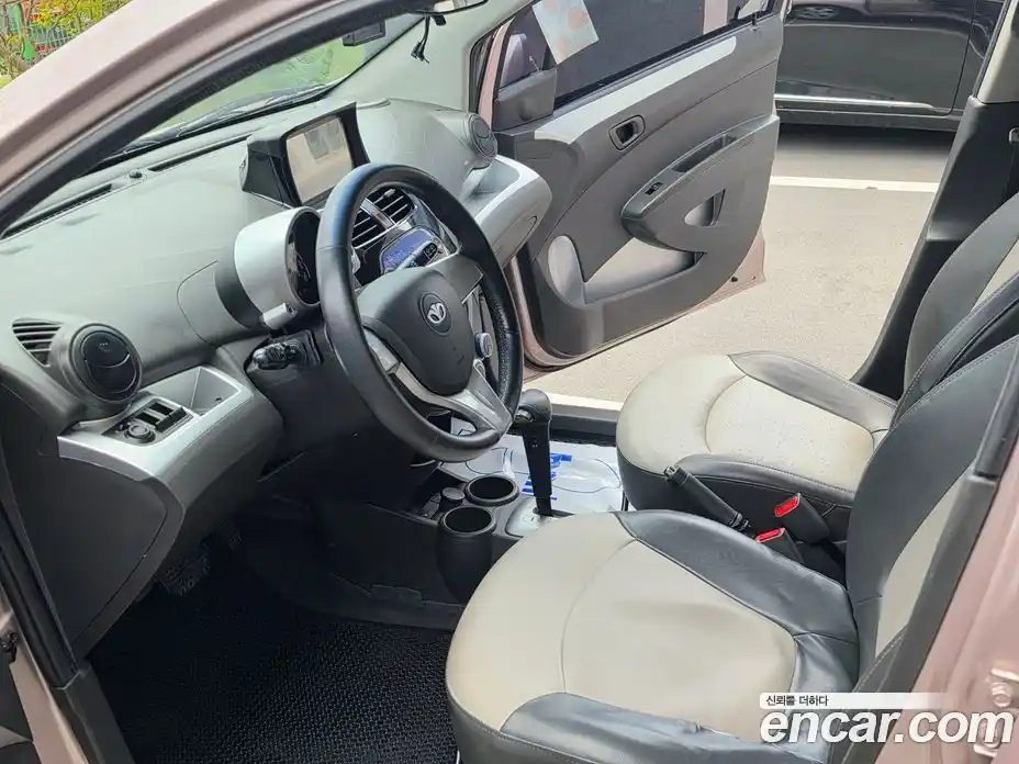Chevrolet Matiz 2010 1.0 автомат (гидро), фото 17