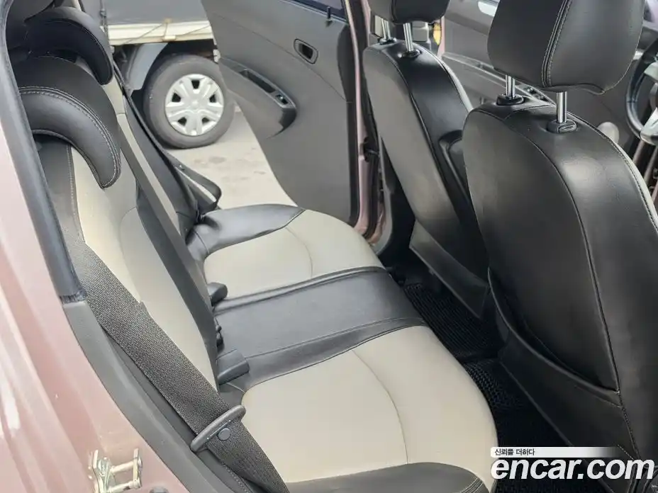 Chevrolet Matiz 2010 1.0 автомат (гидро), фото 18