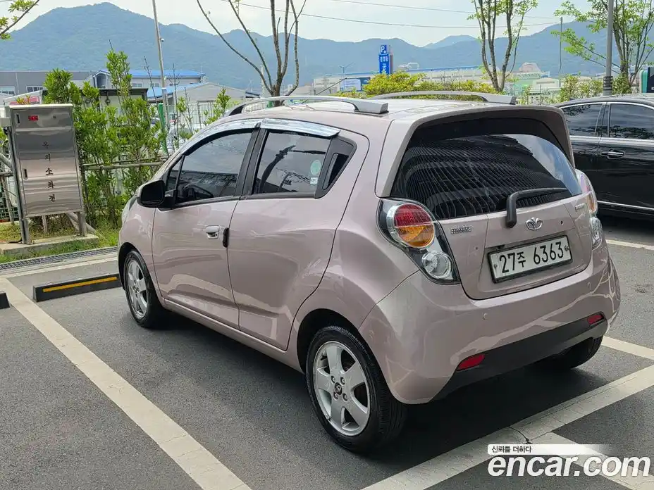 Chevrolet Matiz 2010 1.0 автомат (гидро), фото 5