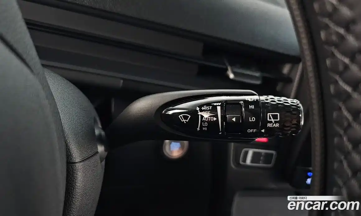 Hyundai Staria 2025 2.2 автомат (гидро), фото 28