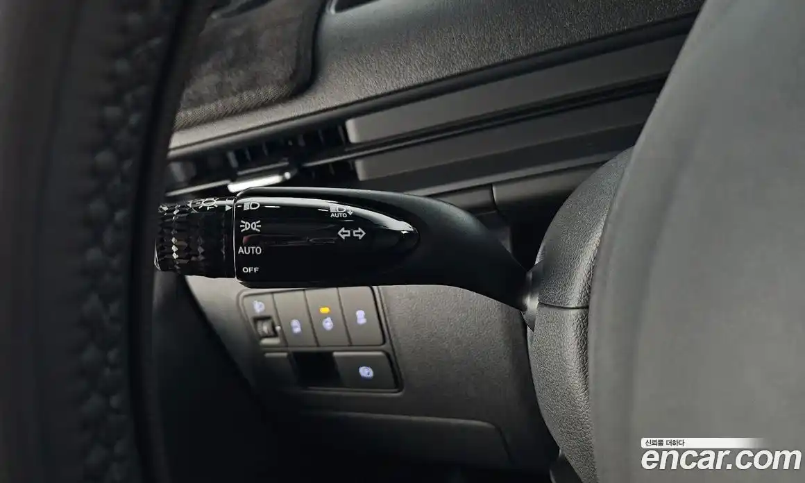 Hyundai Staria 2025 2.2 автомат (гидро), фото 29